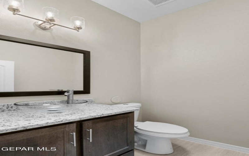 150 White Oaks Trail, Sunland Park, NM 88063, 5 Habitaciones Habitaciones , ,3 BañosBaños,Residential,En Venta,150 White Oaks Trail,905416