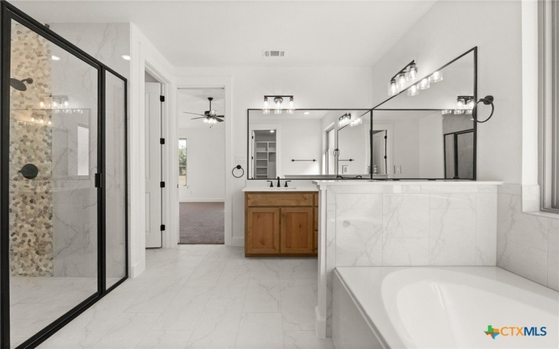 949 County Road 3152, Kempner, TX 76539, 4 Habitaciones Habitaciones , ,3 BañosBaños,Residential,En Venta,949 County Road 3152,0,585963