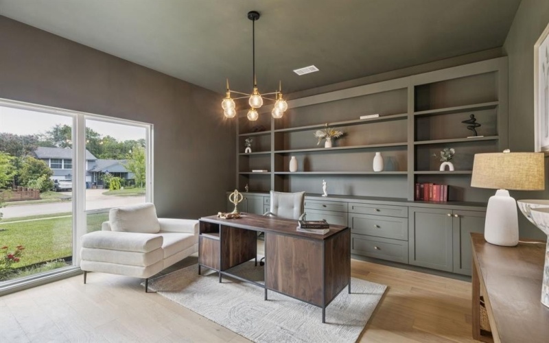 3910 Highgrove Drive, Dallas, TX 75220, 5 Habitaciones Habitaciones , ,5 BañosBaños,Residential,En Venta,3910 Highgrove Drive,20965212