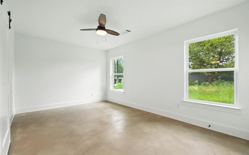 3206 Sayle Street #101, Greenville, TX 75401, 3 Habitaciones Habitaciones , ,1 BañoBaños,Residential,En Venta,3206 Sayle Street,20987490