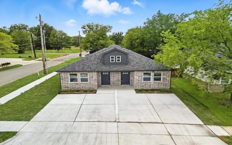 3206 Sayle Street #101, Greenville, TX 75401, 3 Habitaciones Habitaciones , ,1 BañoBaños,Residential,En Venta,3206 Sayle Street,20987490