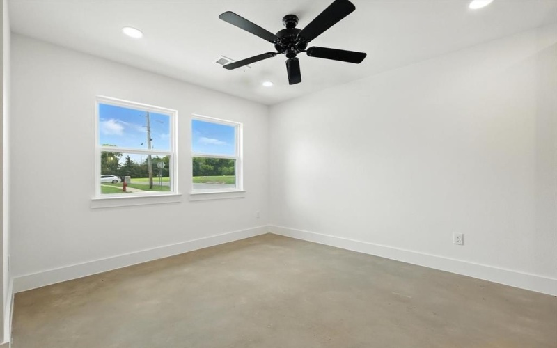 3206 Sayle Street #101, Greenville, TX 75401, 3 Habitaciones Habitaciones , ,1 BañoBaños,Residential,En Venta,3206 Sayle Street,20987490