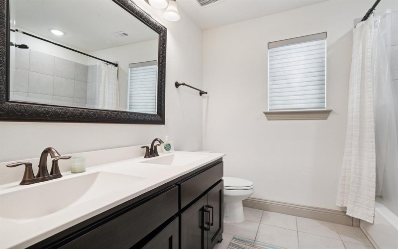 4407 Huntsman Ridge Lane, Arlington, TX 76005, 4 Habitaciones Habitaciones , ,3 BañosBaños,Residential,En Venta,4407 Huntsman Ridge Lane,0,20989827