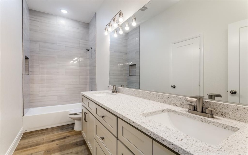 4715 Ramey Avenue, Fort Worth, TX 76105, 4 Bedrooms Bedrooms, ,2 BathroomsBathrooms,Residential,For Sale,4715 Ramey Avenue,20991999
