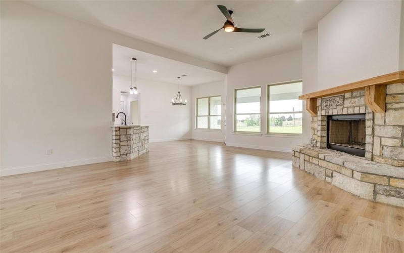 11332 County Road 418, Grandview, TX 76050, 4 Habitaciones Habitaciones , ,3 BañosBaños,Residential,En Venta,11332 County Road 418,20992627