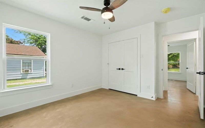 1004 Branch Street, Greenville, TX 75401, 4 Habitaciones Habitaciones , ,2 BañosBaños,Residential,En Venta,1004 Branch Street,20992835