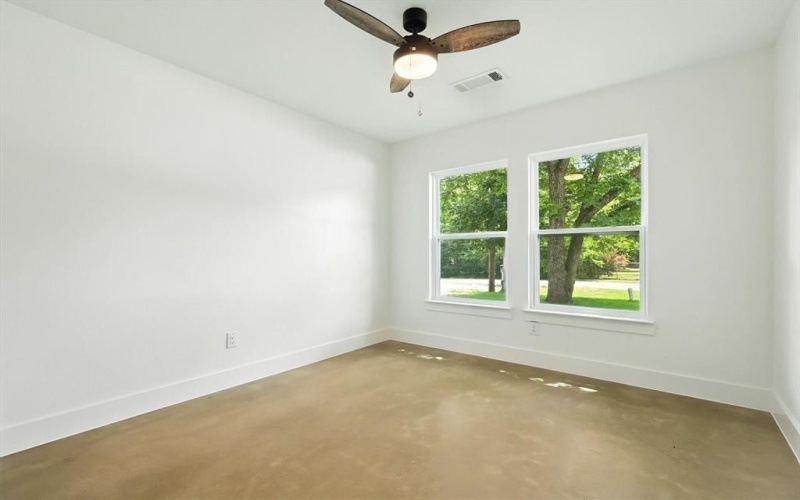1004 Branch Street, Greenville, TX 75401, 4 Habitaciones Habitaciones , ,2 BañosBaños,Residential,En Venta,1004 Branch Street,20992835