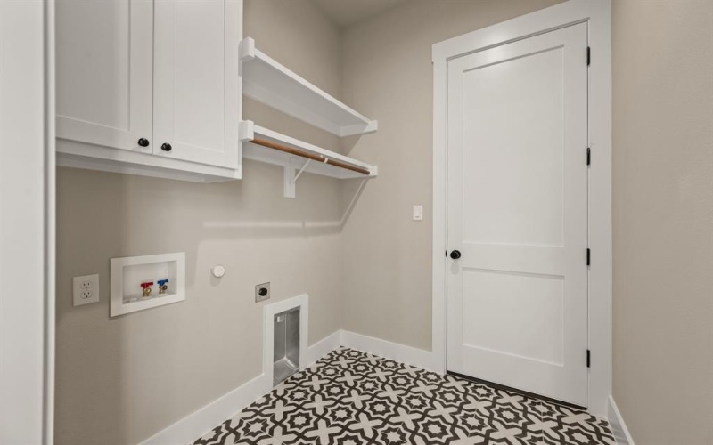 207 W 7th Street, Justin, TX 76247, 4 Habitaciones Habitaciones , ,3 BañosBaños,Residential,En Venta,207 W 7th Street,0,20992858