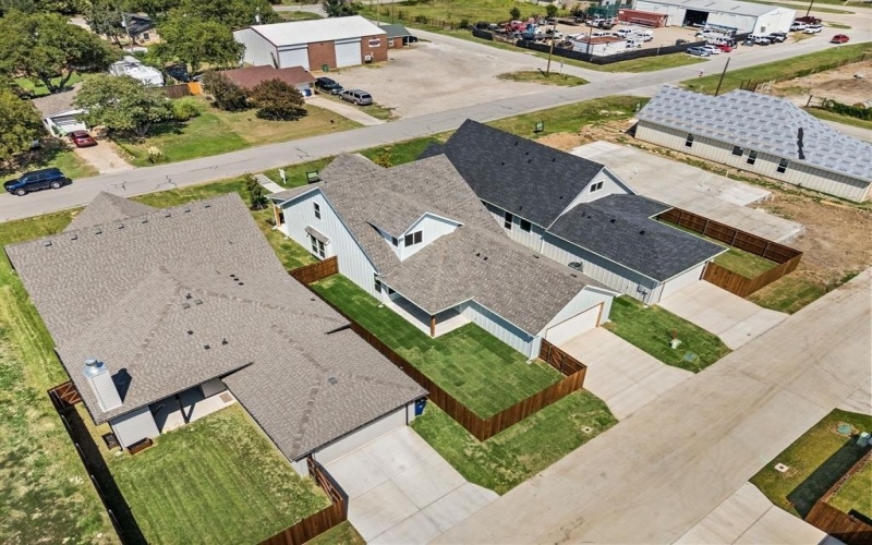 207 W 7th Street, Justin, TX 76247, 4 Habitaciones Habitaciones , ,3 BañosBaños,Residential,En Venta,207 W 7th Street,0,20992858