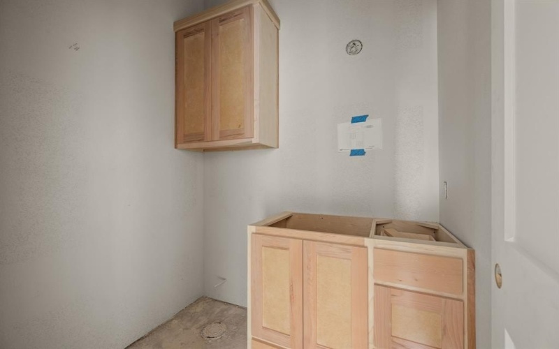 207 W 7th Street, Justin, TX 76247, 4 Bedrooms Bedrooms, ,2 BathroomsBathrooms,Residential,For Sale,207 W 7th Street,20992858
