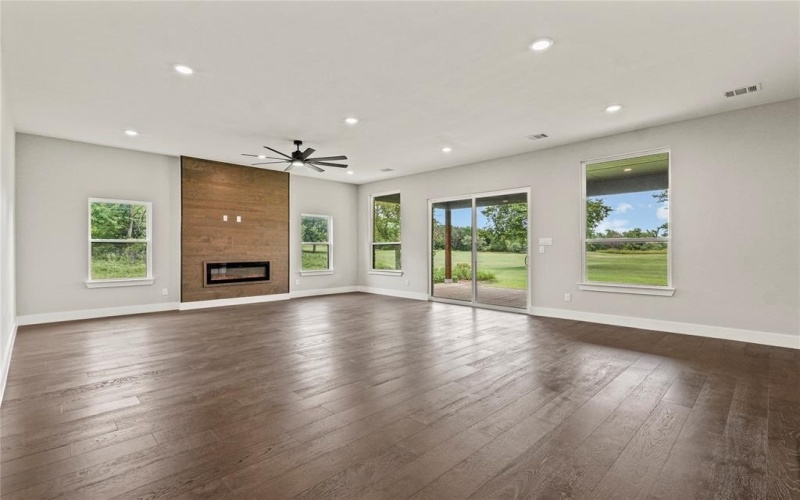 38093 Misty Ridge Drive, Whitney, TX 76692, 3 Bedrooms Bedrooms, ,2 BathroomsBathrooms,Residential,For Sale,38093 Misty Ridge Drive,20993092