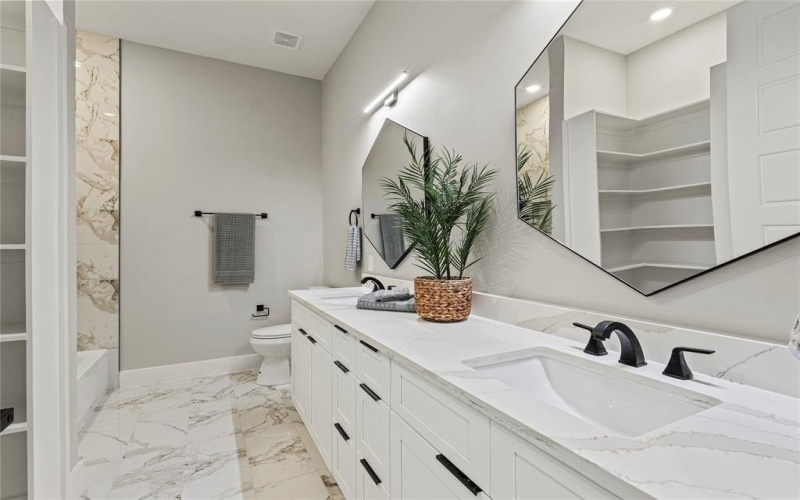 38093 Misty Ridge Drive, Whitney, TX 76692, 3 Bedrooms Bedrooms, ,2 BathroomsBathrooms,Residential,For Sale,38093 Misty Ridge Drive,20993092
