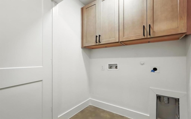 3206 Sayle Street #102, Greenville, TX 75401, 3 Habitaciones Habitaciones , ,1 BañoBaños,Residential,En Venta,3206 Sayle Street,20993580