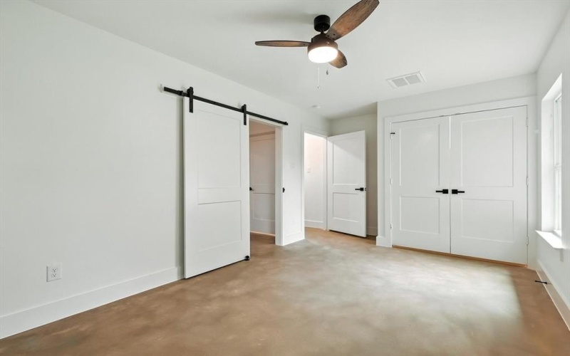 3206 Sayle Street #102, Greenville, TX 75401, 3 Habitaciones Habitaciones , ,1 BañoBaños,Residential,En Venta,3206 Sayle Street,20993580