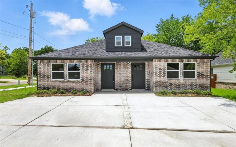 3206 Sayle Street #102, Greenville, TX 75401, 3 Habitaciones Habitaciones , ,1 BañoBaños,Residential,En Venta,3206 Sayle Street,20993580