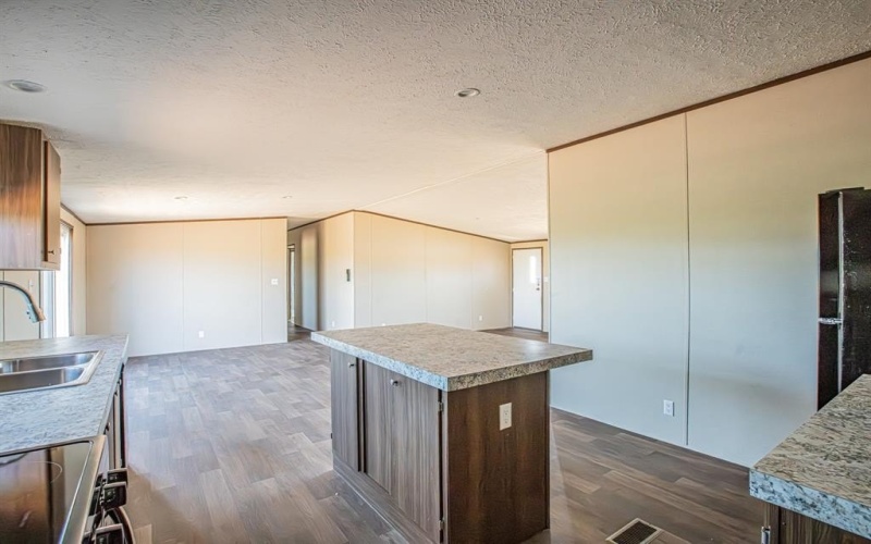 370 Leech Road, Poolville, TX 76487, 4 Habitaciones Habitaciones , ,2 BañosBaños,Residential,En Venta,370 Leech Road,20993969