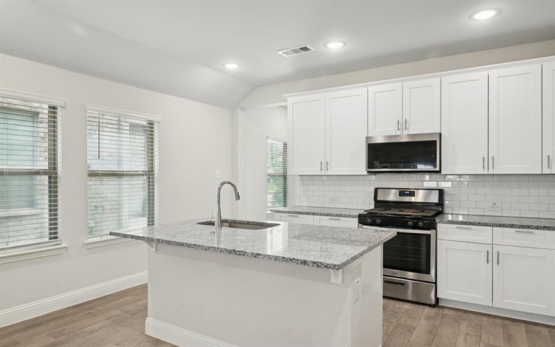 1685 Timpson Drive, Forney, TX 75126, 3 Bedrooms Bedrooms, ,2 BathroomsBathrooms,Residential,For Sale,1685 Timpson Drive,20994092