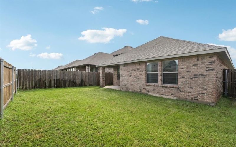1685 Timpson Drive, Forney, TX 75126, 3 Bedrooms Bedrooms, ,2 BathroomsBathrooms,Residential,For Sale,1685 Timpson Drive,20994092
