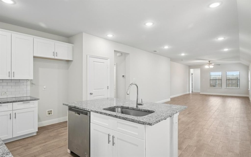 1685 Timpson Drive, Forney, TX 75126, 3 Bedrooms Bedrooms, ,2 BathroomsBathrooms,Residential,For Sale,1685 Timpson Drive,20994092