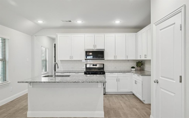 1685 Timpson Drive, Forney, TX 75126, 3 Bedrooms Bedrooms, ,2 BathroomsBathrooms,Residential,For Sale,1685 Timpson Drive,20994092