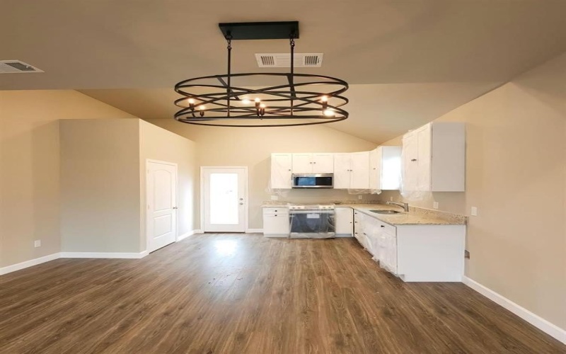 12358 Trinity Hill, Kemp, TX 75143, 2 Bedrooms Bedrooms, ,1 BathroomBathrooms,Residential,For Sale,12358 Trinity Hill,20994462
