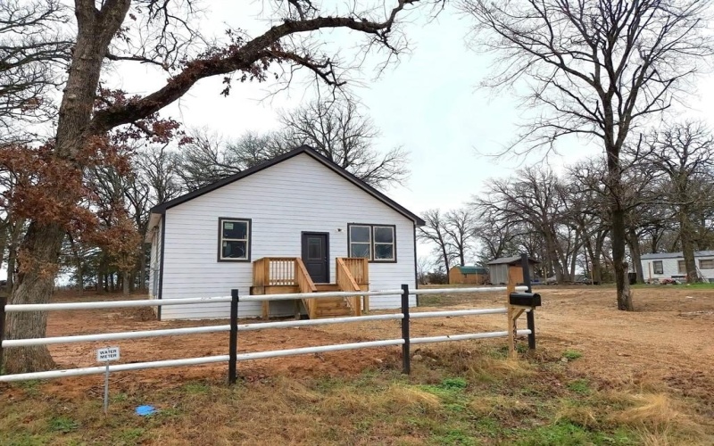 12358 Trinity Hill, Kemp, TX 75143, 2 Bedrooms Bedrooms, ,1 BathroomBathrooms,Residential,For Sale,12358 Trinity Hill,20994462