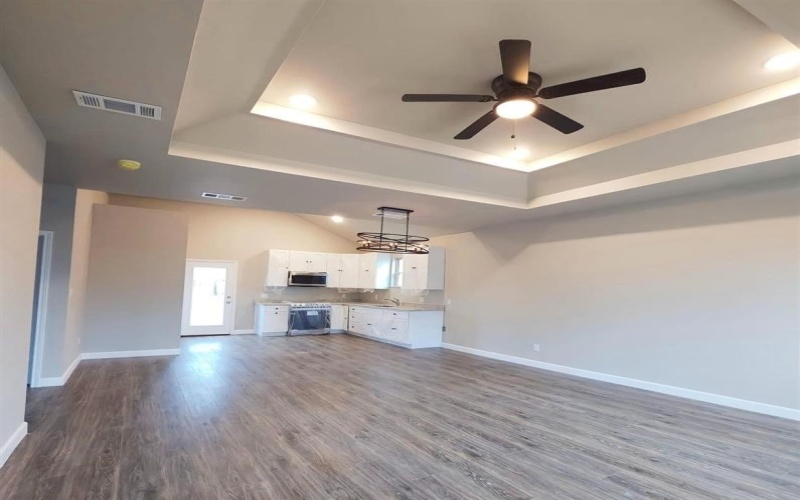 12358 Trinity Hill, Kemp, TX 75143, 2 Bedrooms Bedrooms, ,1 BathroomBathrooms,Residential,For Sale,12358 Trinity Hill,20994462