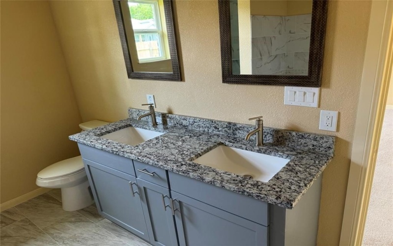 1311 Wright, Greenville, TX 75401, 3 Habitaciones Habitaciones , ,2 BañosBaños,Residential,En Venta,1311 Wright,20994463