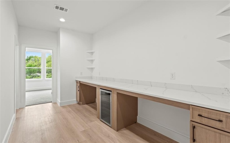 1908 Duluth Street, Dallas, TX 75212, 3 Bedrooms Bedrooms, ,2 BathroomsBathrooms,Residential,For Sale,1908 Duluth Street,20994492