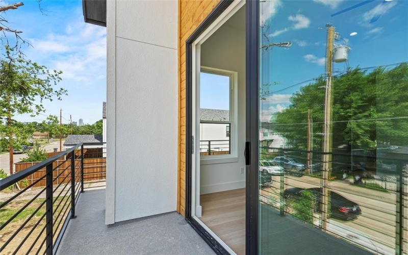1908 Duluth Street, Dallas, TX 75212, 3 Bedrooms Bedrooms, ,2 BathroomsBathrooms,Residential,For Sale,1908 Duluth Street,20994492