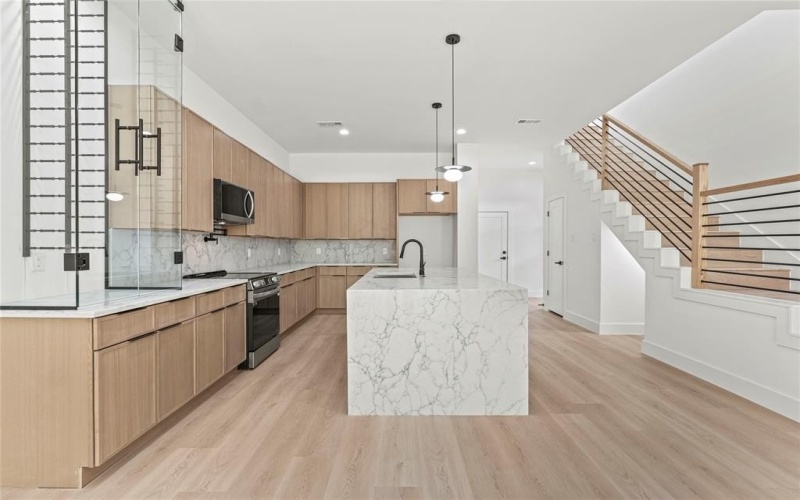 1908 Duluth Street, Dallas, TX 75212, 3 Bedrooms Bedrooms, ,2 BathroomsBathrooms,Residential,For Sale,1908 Duluth Street,20994492