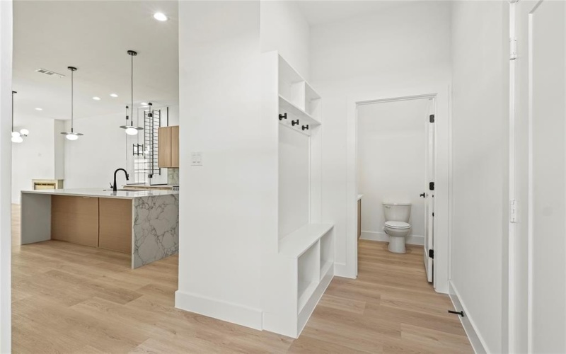 1908 Duluth Street, Dallas, TX 75212, 3 Bedrooms Bedrooms, ,2 BathroomsBathrooms,Residential,For Sale,1908 Duluth Street,20994492