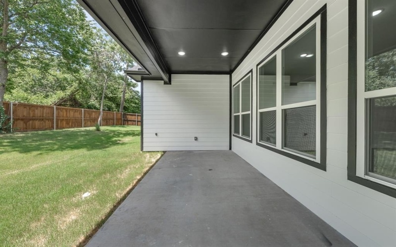119 Windwood Drive, DeSoto, TX 75115, 3 Habitaciones Habitaciones , ,2 BañosBaños,Residential,En Venta,119 Windwood Drive,20994541