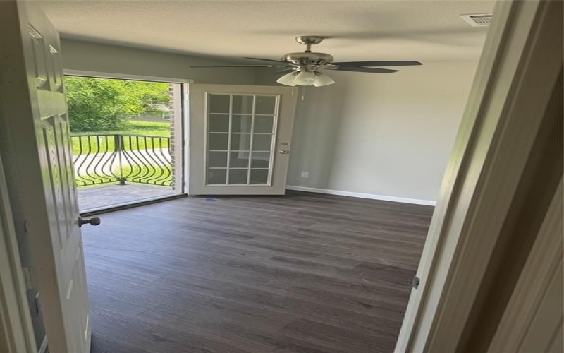5017 Pickett Street, Greenville, TX 75401, 3 Bedrooms Bedrooms, ,2 BathroomsBathrooms,Residential,For Sale,5017 Pickett Street,20994646