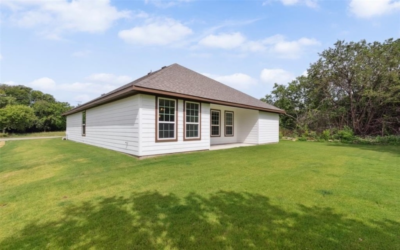 5716 Belaire Circle, Granbury, TX 76048, 3 Bedrooms Bedrooms, ,2 BathroomsBathrooms,Residential,For Sale,5716 Belaire Circle,20994661