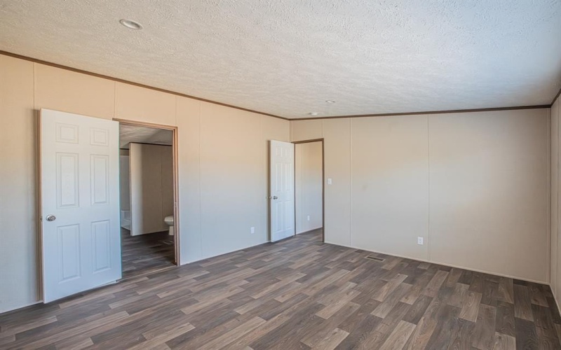 241 Lelon Lane, Springtown, TX 76082, 4 Bedrooms Bedrooms, ,2 BathroomsBathrooms,Residential,For Sale,241 Lelon Lane,20994688