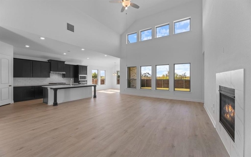 2101 Eagle Nest Drive, Mesquite, TX 75181, 4 Bedrooms Bedrooms, ,3 BathroomsBathrooms,Residential,For Sale,2101 Eagle Nest Drive,0,20994799