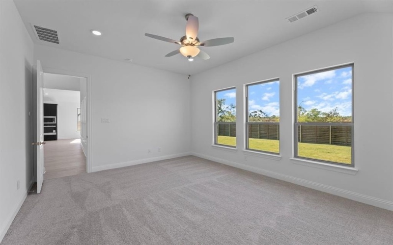 2101 Eagle Nest Drive, Mesquite, TX 75181, 4 Bedrooms Bedrooms, ,3 BathroomsBathrooms,Residential,For Sale,2101 Eagle Nest Drive,0,20994799