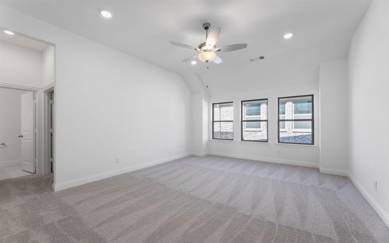 2101 Eagle Nest Drive, Mesquite, TX 75181, 4 Bedrooms Bedrooms, ,3 BathroomsBathrooms,Residential,For Sale,2101 Eagle Nest Drive,0,20994799