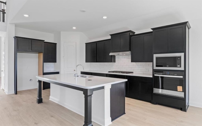 2101 Eagle Nest Drive, Mesquite, TX 75181, 4 Bedrooms Bedrooms, ,3 BathroomsBathrooms,Residential,For Sale,2101 Eagle Nest Drive,0,20994799