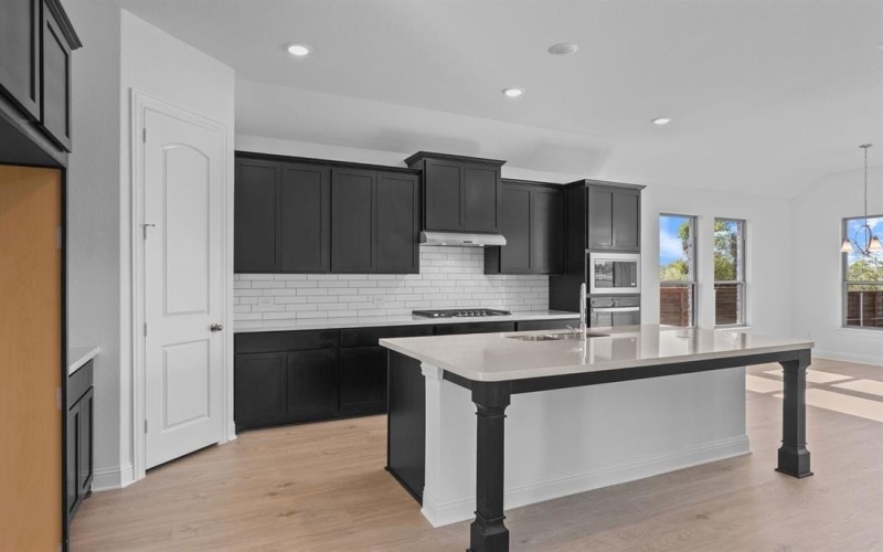 2101 Eagle Nest Drive, Mesquite, TX 75181, 4 Bedrooms Bedrooms, ,3 BathroomsBathrooms,Residential,For Sale,2101 Eagle Nest Drive,0,20994799