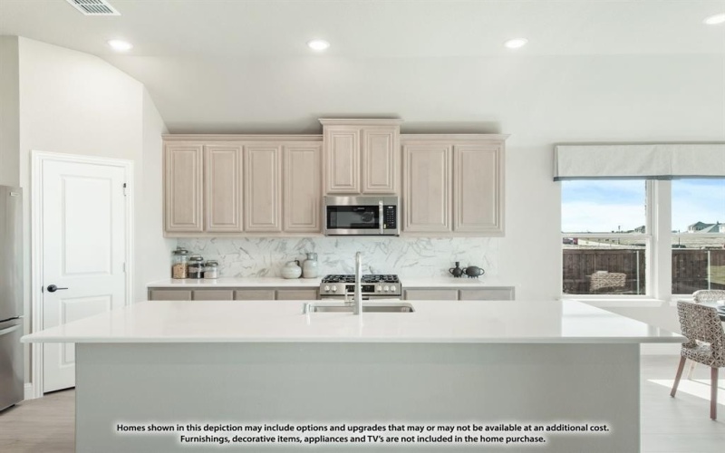 1016 Snowy Owl Drive, Alvarado, TX 76009, 4 Bedrooms Bedrooms, ,3 BathroomsBathrooms,Residential,For Sale,1016 Snowy Owl Drive,20994875