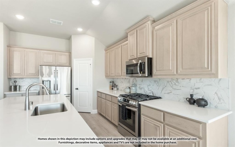 1016 Snowy Owl Drive, Alvarado, TX 76009, 4 Bedrooms Bedrooms, ,3 BathroomsBathrooms,Residential,For Sale,1016 Snowy Owl Drive,20994875