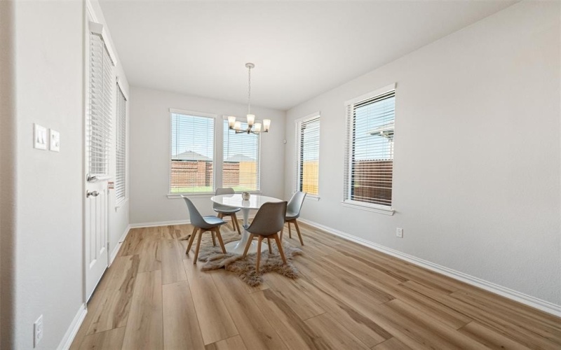 2101 Kelva Drive, Fort Worth, TX 76052, 4 Habitaciones Habitaciones , ,2 BañosBaños,Residential,En Venta,2101 Kelva Drive,0,20995011