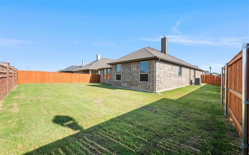 2101 Kelva Drive, Fort Worth, TX 76052, 4 Habitaciones Habitaciones , ,2 BañosBaños,Residential,En Venta,2101 Kelva Drive,0,20995011