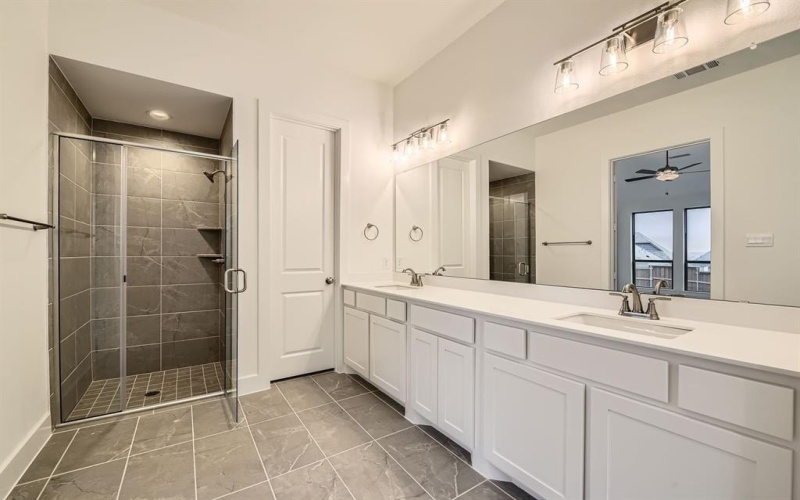 171 Sandie Drive, Rhome, TX 76078, 4 Bedrooms Bedrooms, ,3 BathroomsBathrooms,Residential,For Sale,171 Sandie Drive,20995041