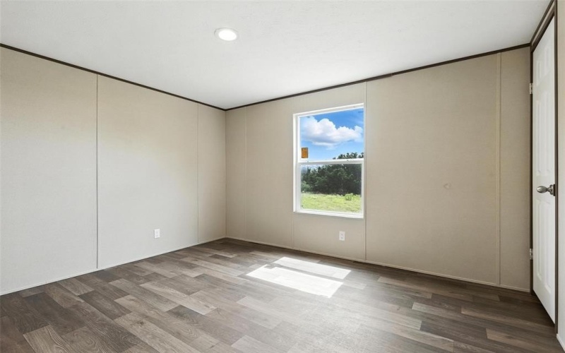 4214 W Virginia Drive, Granbury, TX 76048, 3 Bedrooms Bedrooms, ,2 BathroomsBathrooms,Residential,For Sale,4214 W Virginia Drive,20995177