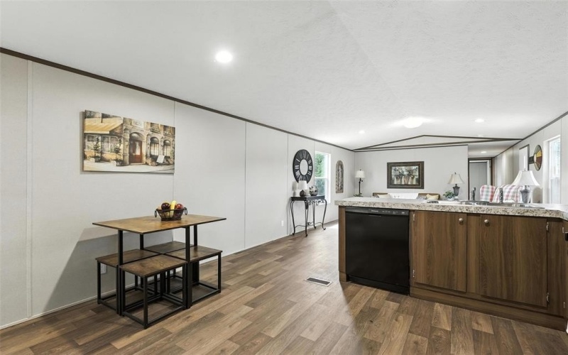 4214 W Virginia Drive, Granbury, TX 76048, 3 Bedrooms Bedrooms, ,2 BathroomsBathrooms,Residential,For Sale,4214 W Virginia Drive,20995177