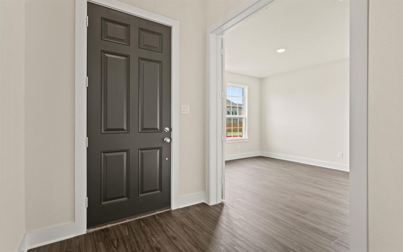 3929 Henley Lane, Garland, TX 75043, 4 Bedrooms Bedrooms, ,5 BathroomsBathrooms,Residential,For Sale,3929 Henley Lane,20995207