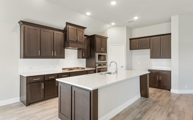 1407 Fishergate Drive, Forney, TX 75126, 4 Habitaciones Habitaciones , ,3 BañosBaños,Residential,En Venta,1407 Fishergate Drive,20995239